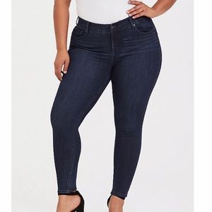 Torrid High-Rise Bombshell Skinny Dark Wash Sz 10R
